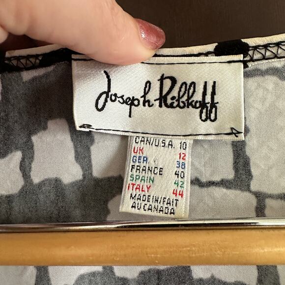 JOSEPH RIBKOFF | Black and White Graphic Faux Wrap Ruched Dress | Size 10 - Picture 5 of 7